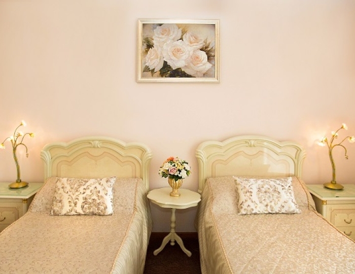 Апартаменты 2-местный 3-комнатный основная территория - Санаторий «Октябрьский» Сочи РЖД-Здоровье