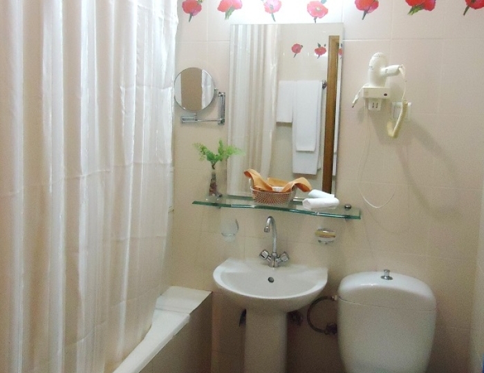 Стандарт 1-местный с балконом корпус 8 - Санаторий «Октябрьский» Сочи РЖД-Здоровье