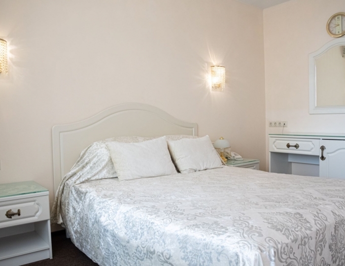 Стандартный 1 местный с балконом, 1 корпус основная территория - Санаторий «Октябрьский» Сочи РЖД-Здоровье